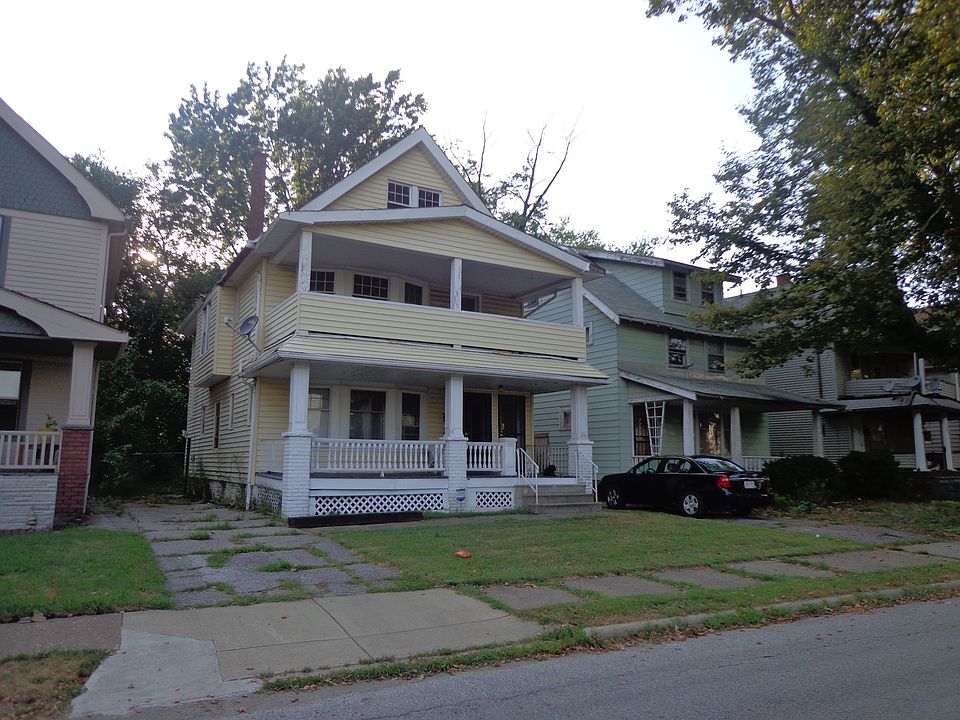 1st image of 1374 E 141st St