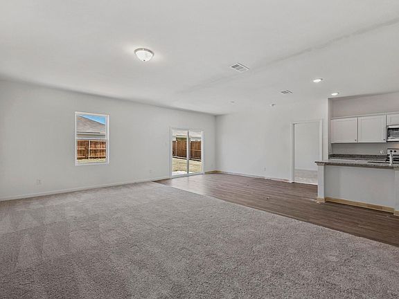 5th image of 10300 Castle Lyons Ln