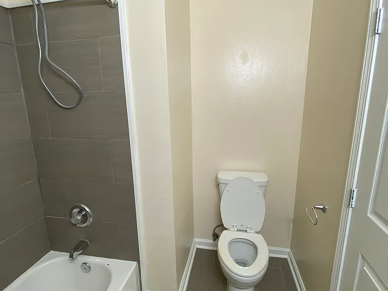3722 S Galvez St — Photo 2