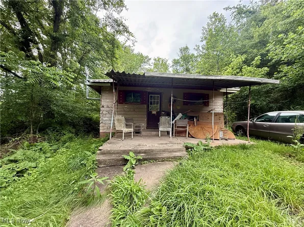 165 Killwell Run Rd, Marietta, OH 45750