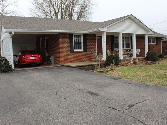 2nd image of 1606 Parklane Dr