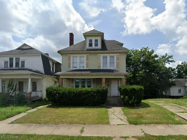 1324 Ridge Ave, Steubenville, OH 43952