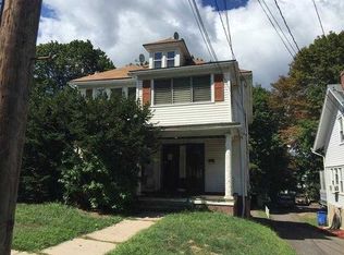 28 Pearl St, Meriden, CT 06450