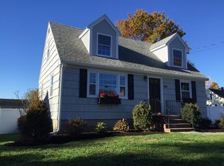 133 Low St, Newburyport, MA 01950