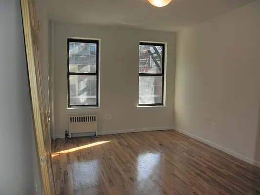 Rented by RV Realty | media 18