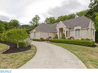 1626 Daventry Ln, Powell, OH