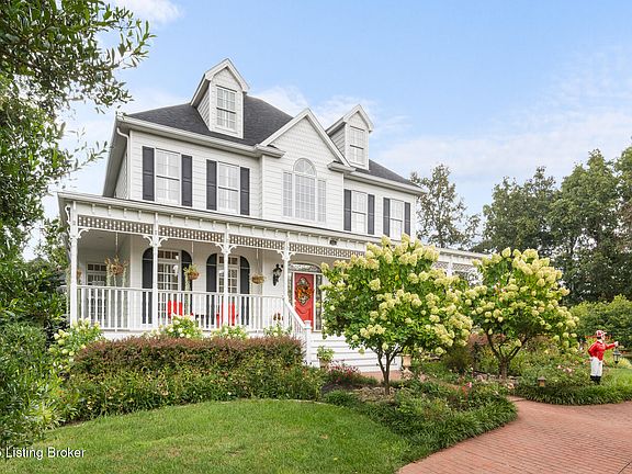 4th image of 105 Anniston Way