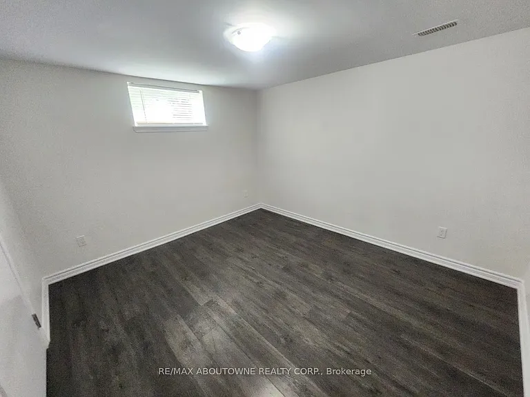 18 Greeningdon Dr #LOWER — Photo 15