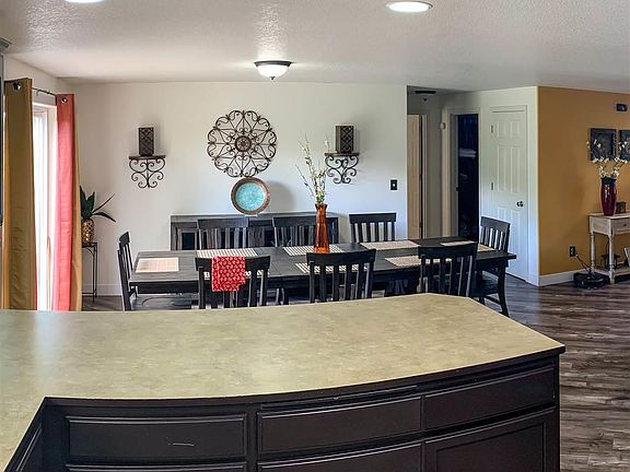 4th image of 5501 Ala Wai Ct