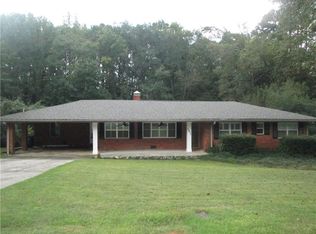 2871 Ponderosa Cir, Decatur, GA 30033