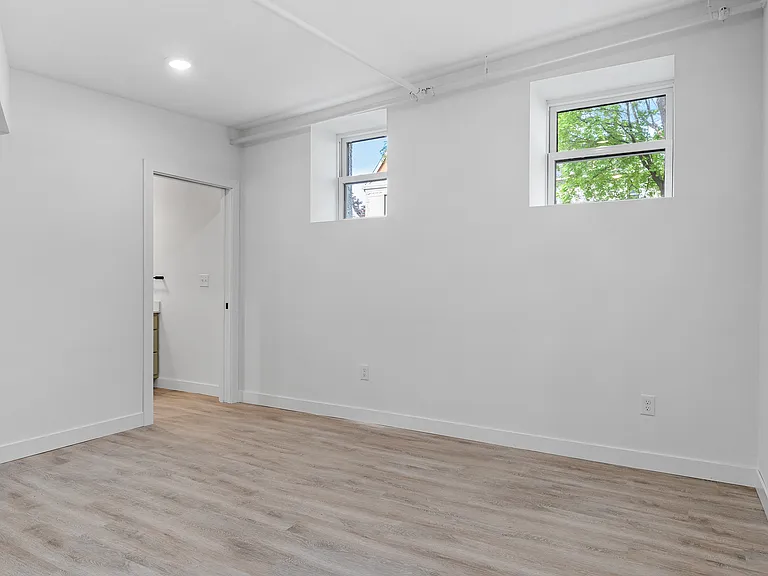 Mission Lofts — Photo 93