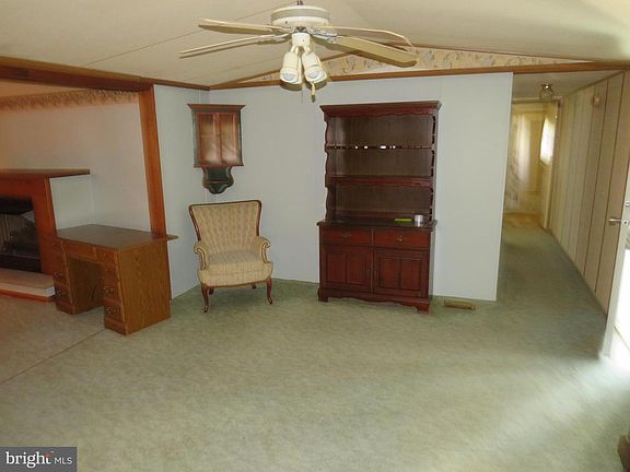 4th image of 1126 Myers Dr
