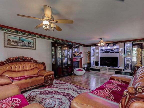 3rd image of 506 Hill Ave