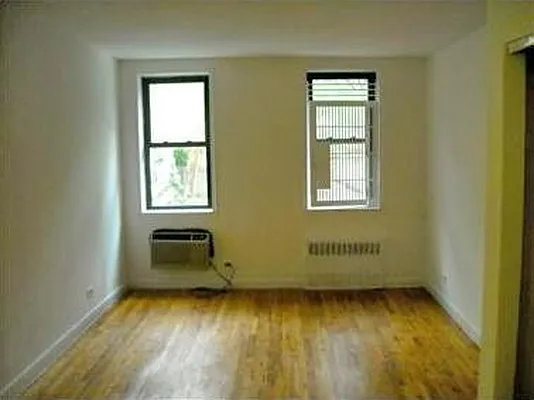 Rented by Douglas Elliman | media 17