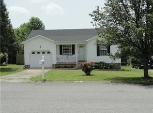 121 Heritage Cir, La Vergne, TN 37086