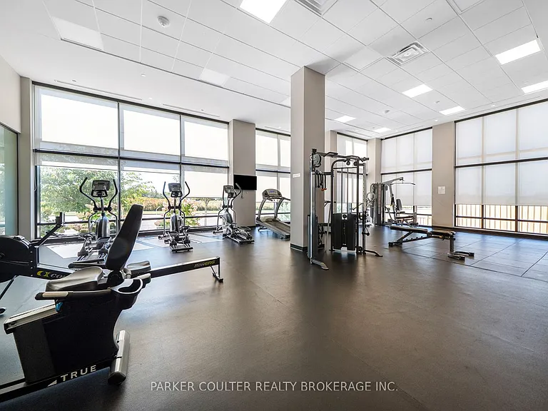 681 Yonge St #114 — Photo 29