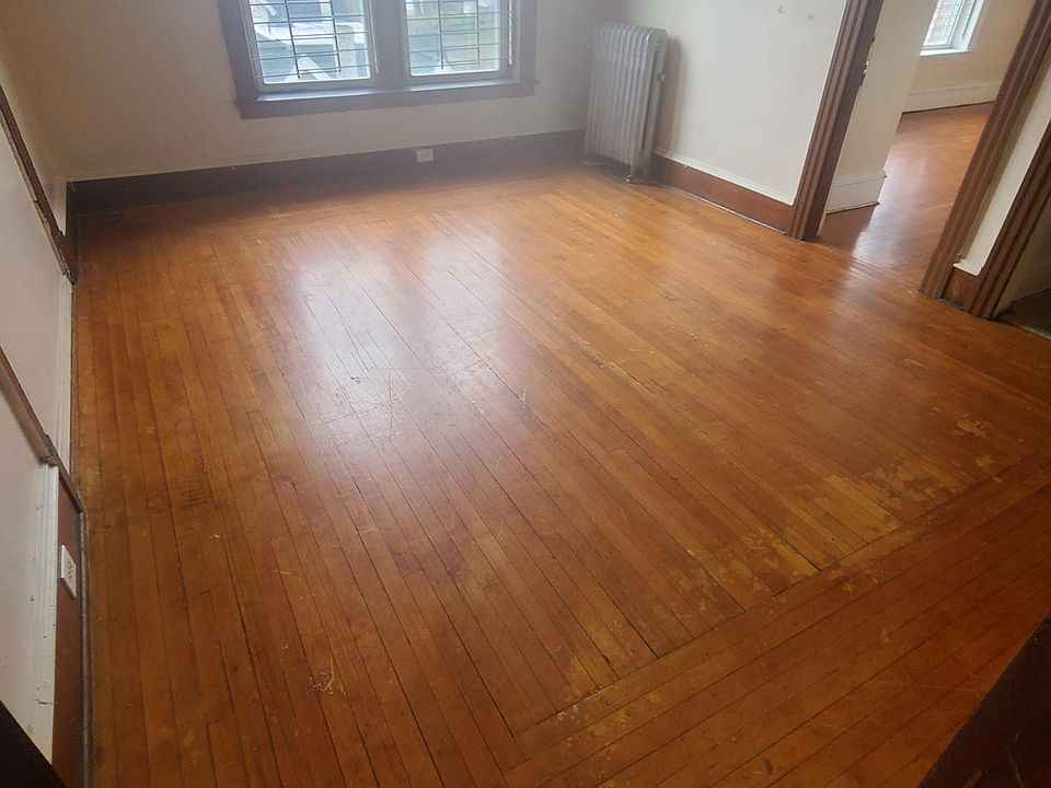 1st image of 214 Pine St #F4d69490f