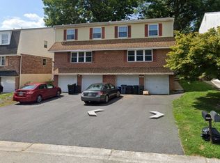646 Country Ln APT B, Morton, PA 19070