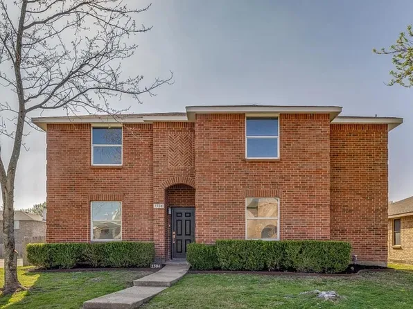 1504 Honey Bee Ln, Lancaster, TX 75134