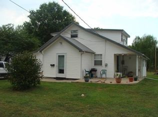 211 E Burbank St, Appleton City, MO 64724