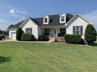 2158 Maysville Rd, Dickson, TN 37055