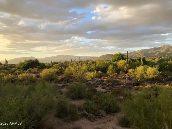 36601 N MULE TRAIN Road #D15, Carefree, AZ 85377
