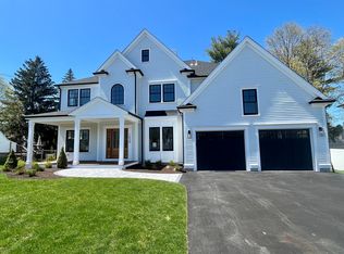 1039 Greendale Ave, Needham, MA 02492
