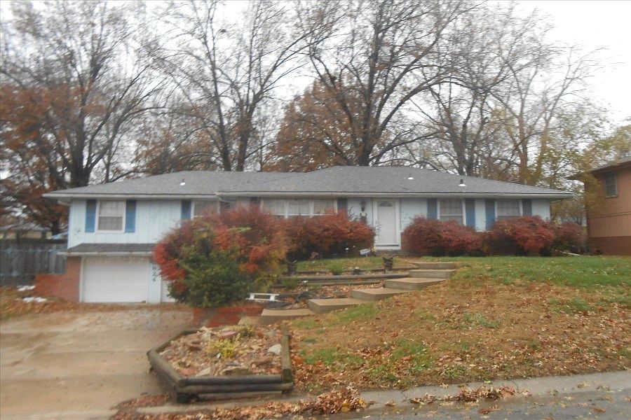 1st image of 8824 Ford Ave