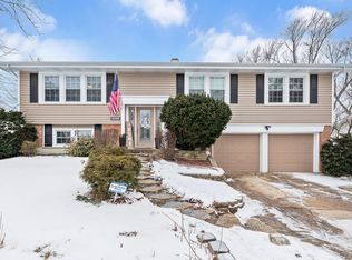 2S270 Glen Ave, Lombard, IL 60148