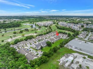 1050 Starkey Rd APT 2201, Largo, FL 33771