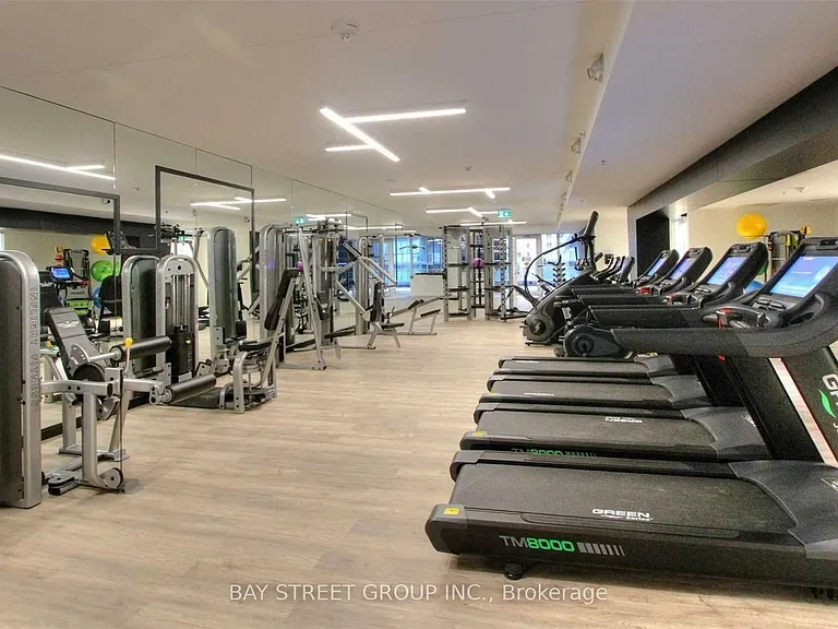 181 Dundas St E #4311 — Photo 27