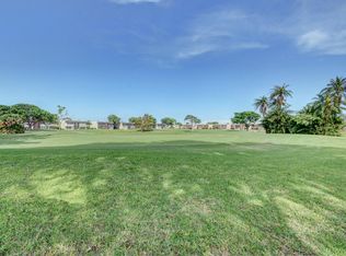 57 Capri Trl #B, Delray Beach, FL 33484