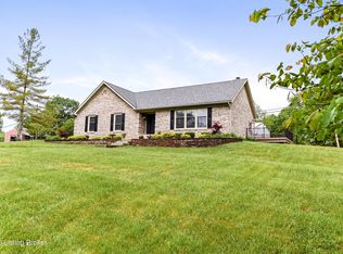 199 Lickskillet Dr, Shepherdsville, KY 40165