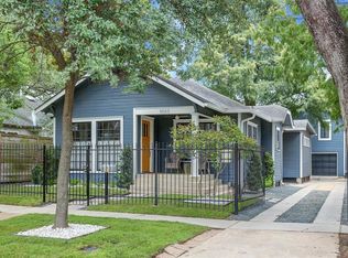 1033 E 7th St, Houston, TX 77009