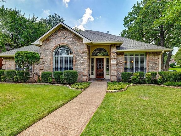 4th image of 1100 Chapel Dr