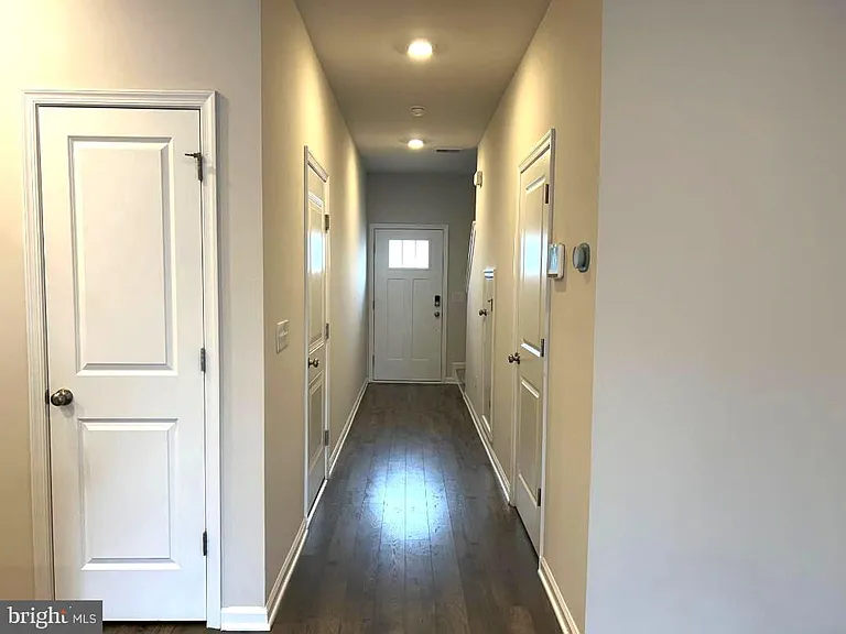 50 Peregrine Way — Photo 10