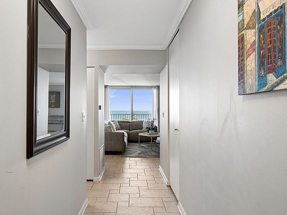 4th image of 6033 N Sheridan Rd APT 36F