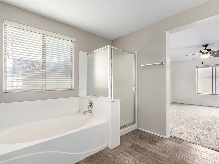 4509 E Loma Vista St — Photo 17