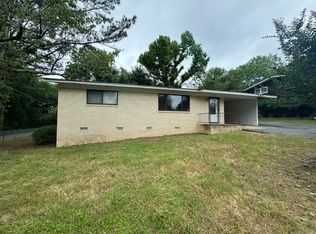 214 Cessna Cir, Hot Springs, AR 71913