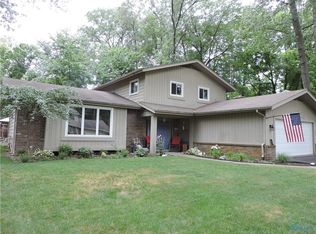 4621 Vicksburg Dr, Sylvania, OH