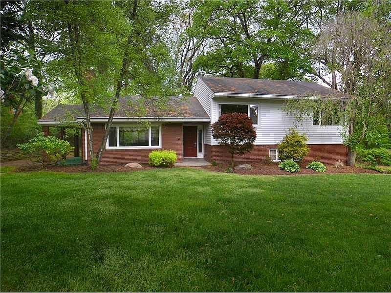 1st image of 4933 Simmons Cir
