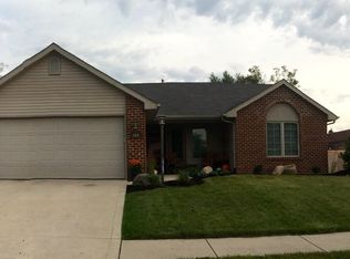 384 Hillside Ave, Roanoke, IN 46783