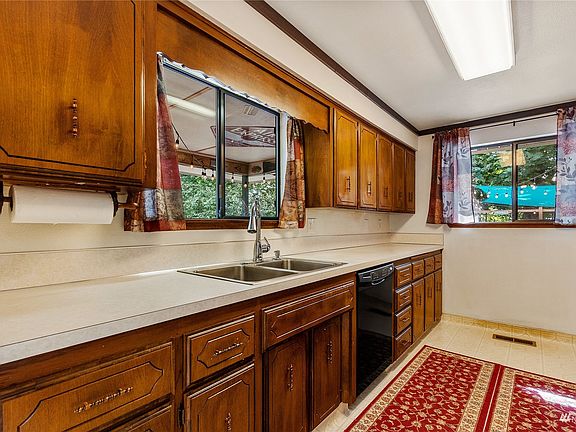5th image of 5305 Donnelly Dr SE