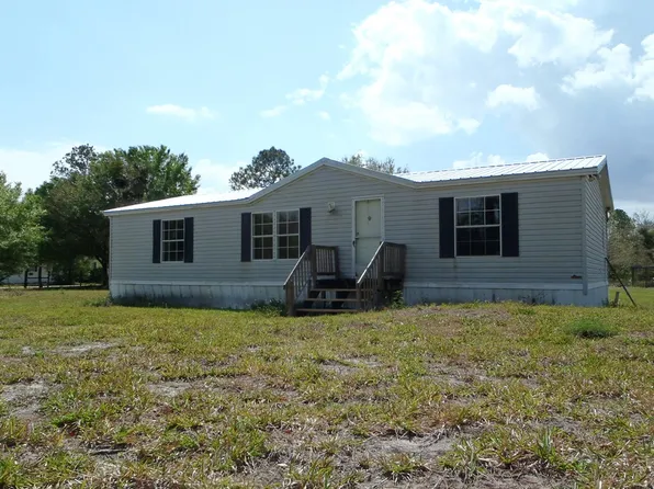 5820 Maple Dr, Okeechobee, FL 34972