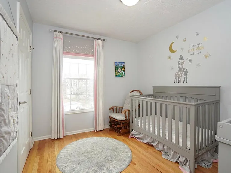 8066 Winters Ln — Photo 10