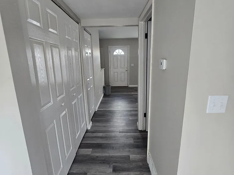 3236 N Talbot Ave — Photo 6