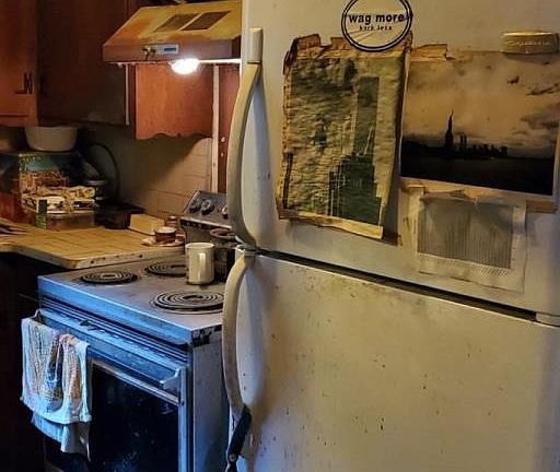 5th image of 353 Riverview Dr