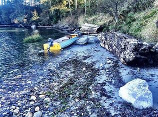 1405 Obstruction Pass Rd, Olga, WA 98279