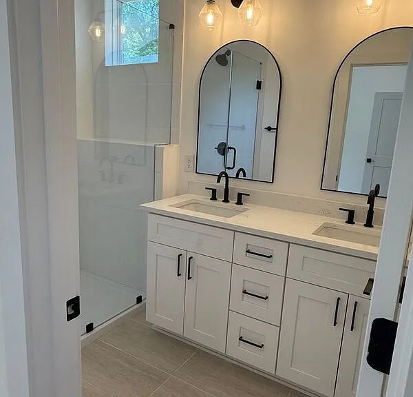2710 Coronet Way — Photo 31