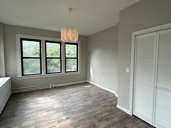5th image of 45 Crescent Ave APT 3
